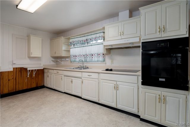 1514 17TH, Northport, AL 35476
