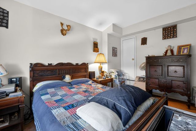 327 Willow Road E, Staten Island, NY 10314