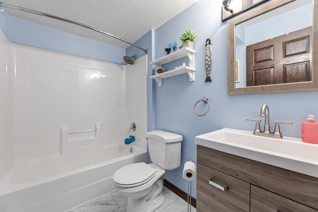 N19735 County Road DD, Ettrick, WI 54627