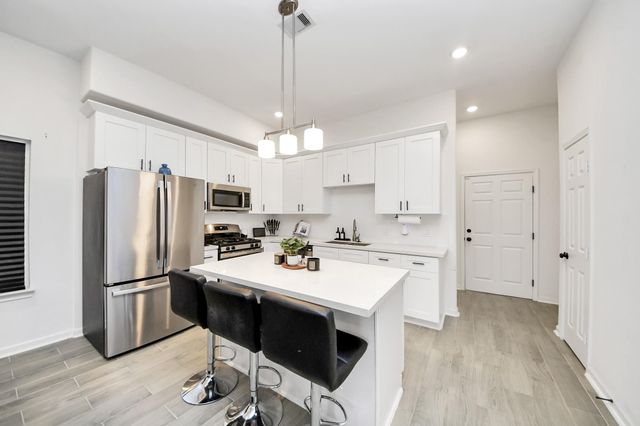 4613 Ireland Street B, Houston, TX 77016