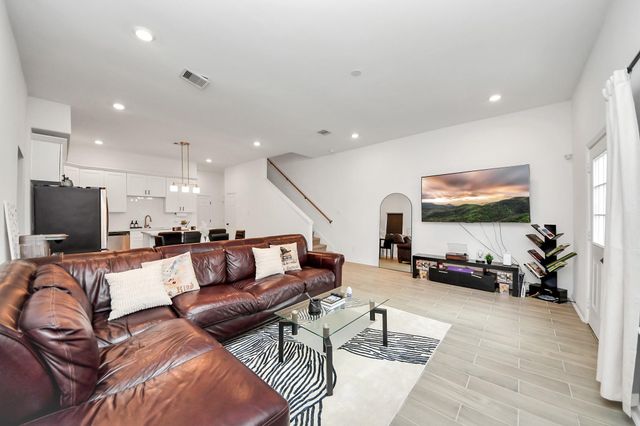 4613 Ireland Street B, Houston, TX 77016