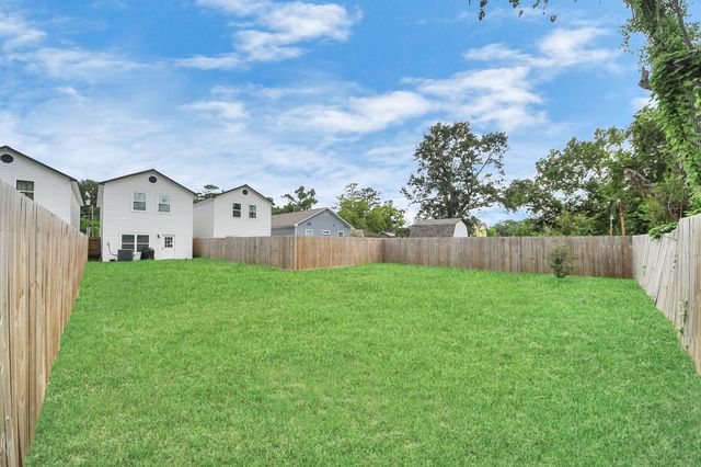 4613 Ireland Street B, Houston, TX 77016