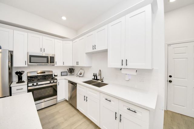 4613 Ireland Street B, Houston, TX 77016