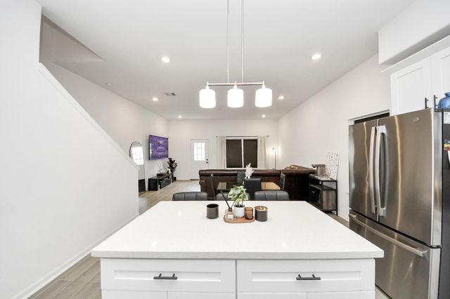 4613 Ireland Street B, Houston, TX 77016