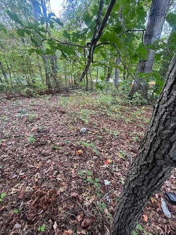 4946 Wilkes Drive, Winston-salem, NC 27106