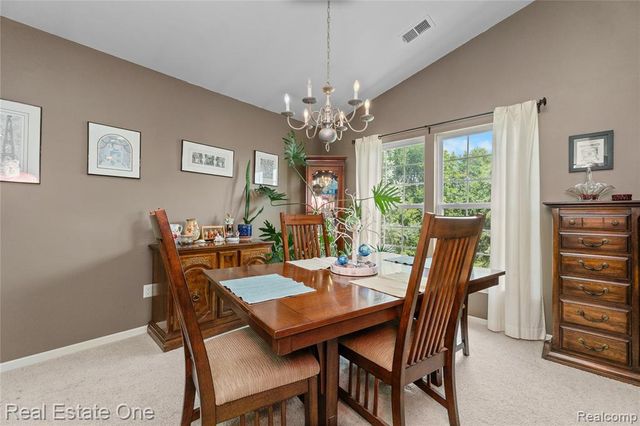 26738 Kirkway Circle, Trenton, MI 48183