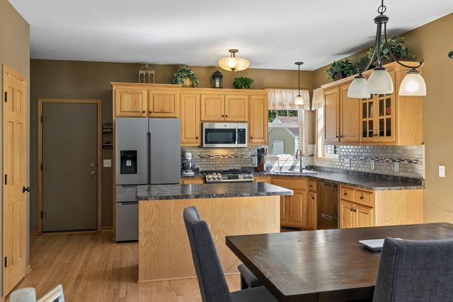 17178 Fairmeadow Way, Farmington, MN 55024