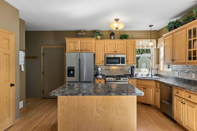 17178 Fairmeadow Way, Farmington, MN 55024