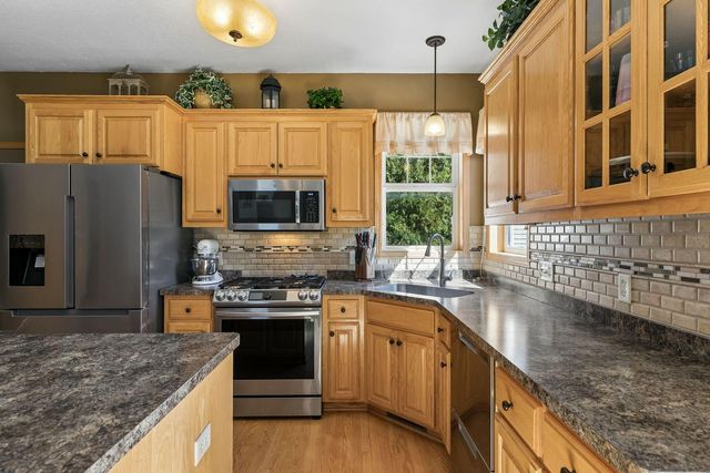 17178 Fairmeadow Way, Farmington, MN 55024