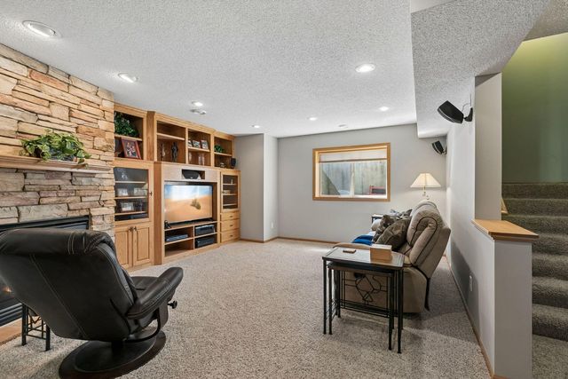 17178 Fairmeadow Way, Farmington, MN 55024