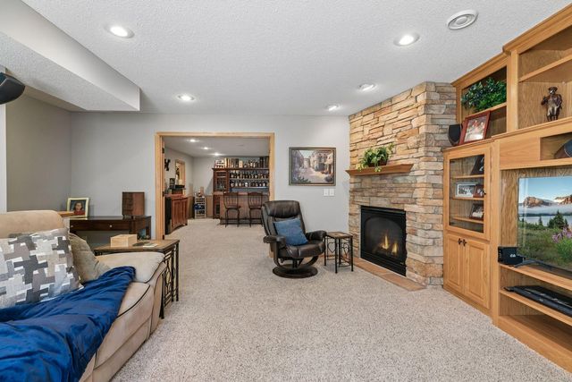 17178 Fairmeadow Way, Farmington, MN 55024