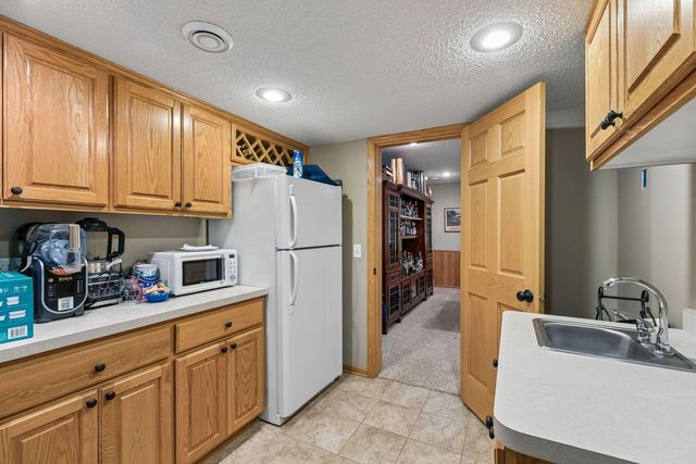 17178 Fairmeadow Way, Farmington, MN 55024