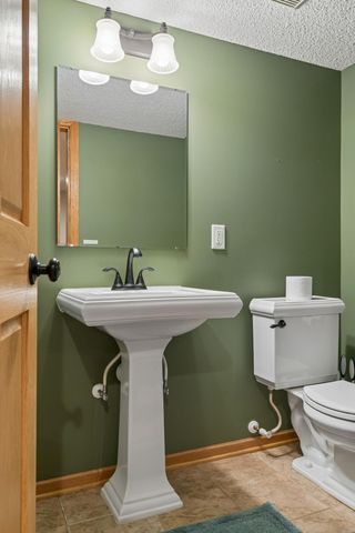 17178 Fairmeadow Way, Farmington, MN 55024