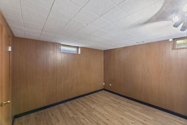 2800 N Hartung AVENUE, Milwaukee, WI 53210