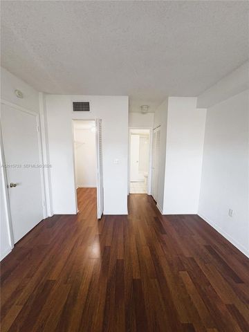 10900 SW 104th Street 315, Miami, FL 33176