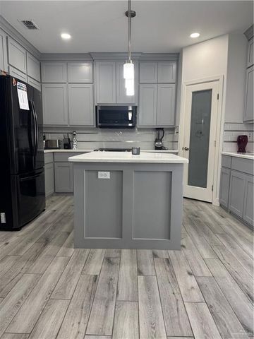 700 Alameda Drive, Mission, TX 78574