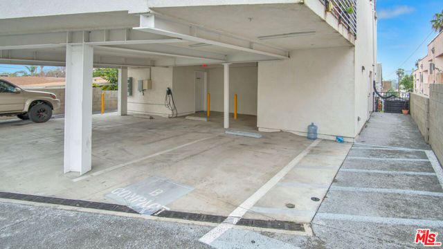 5353 Oakland Street, Los Angeles, CA 90032