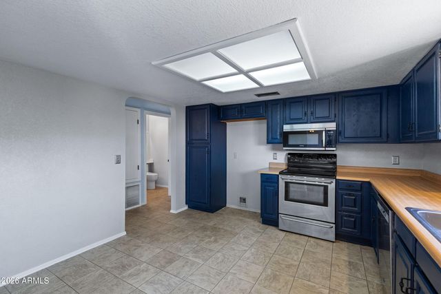 1201 W SAND HILLS Court, Gilbert, AZ 85233