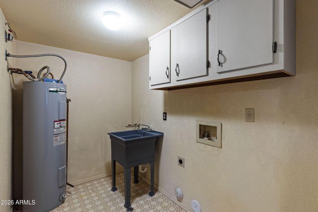 1201 W SAND HILLS Court, Gilbert, AZ 85233