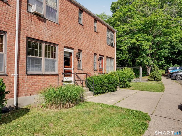 264 Texas Avenue 264, Bridgeport, CT 06610