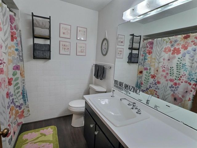 1785 CROWN DRIVE, Oshkosh, WI 54904