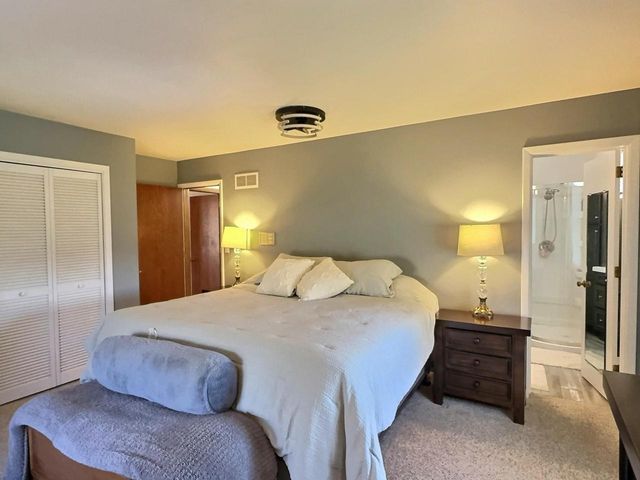 1785 CROWN DRIVE, Oshkosh, WI 54904