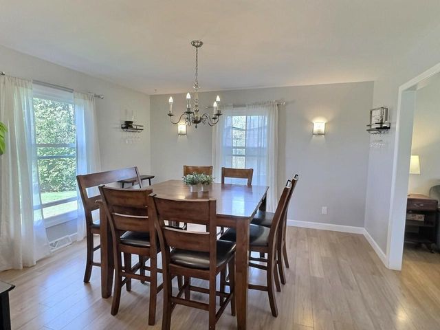 1785 CROWN DRIVE, Oshkosh, WI 54904