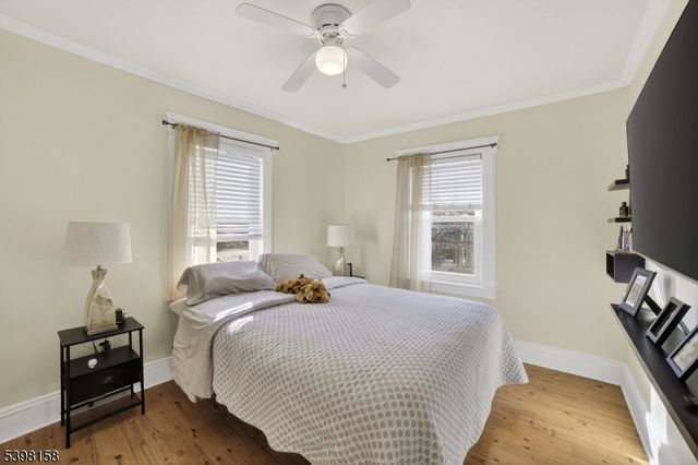 121 Myrtle St, Roselle Boro, NJ 07203