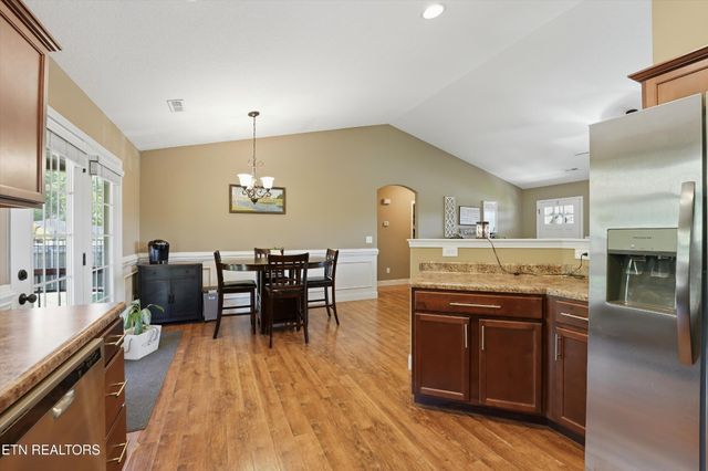 6515 Martha Oak Lane, Knoxville, TN 37918