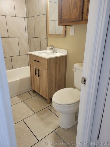 1327 E 38th Street A, Tulsa, OK 74105