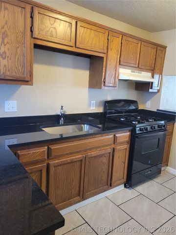 1327 E 38th Street A, Tulsa, OK 74105