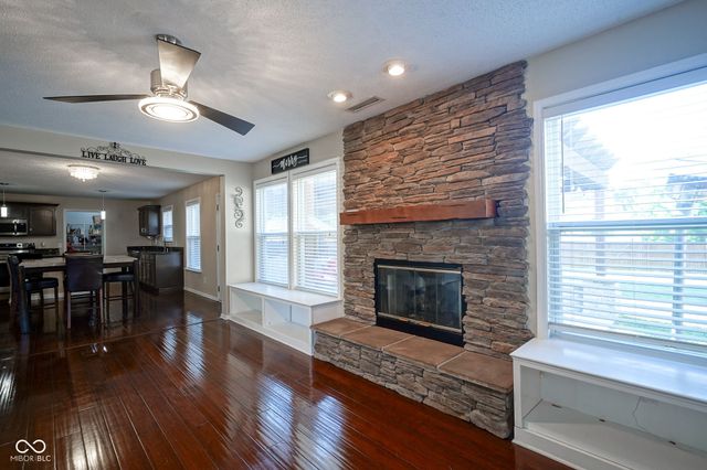 10145 Eagle Eye Way, Indianapolis, IN 46234