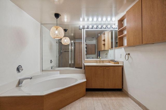 7217 Promenade Drive 801, Boca Raton, FL 33433