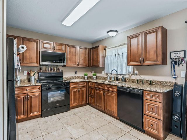 4243 SE 131ST LANE, Belleview, FL 34420
