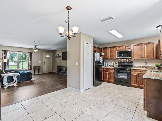 4243 SE 131ST LANE, Belleview, FL 34420