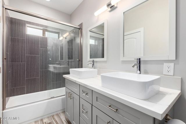 2647 E CONTENTION MINE Road, Phoenix, AZ 85032