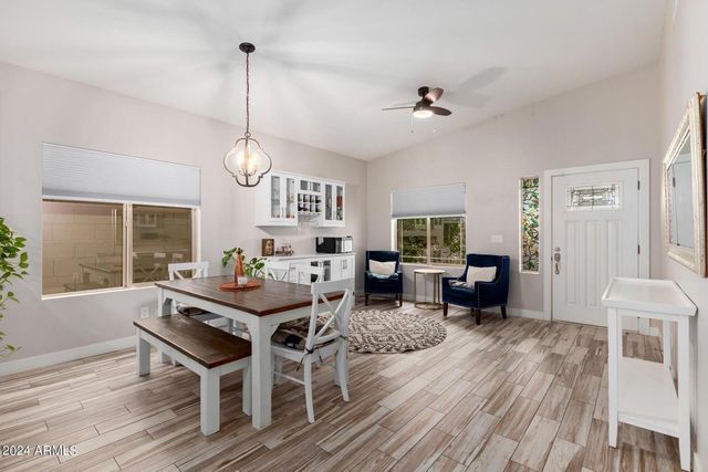 2647 E CONTENTION MINE Road, Phoenix, AZ 85032