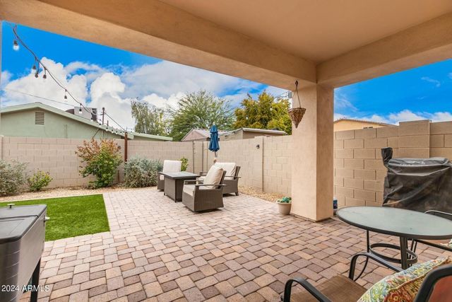 2647 E CONTENTION MINE Road, Phoenix, AZ 85032