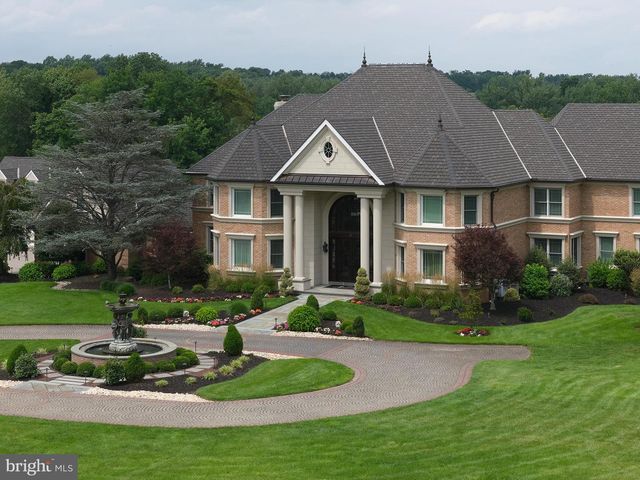 1265 GRENOBLE RD, Ivyland, PA 18974