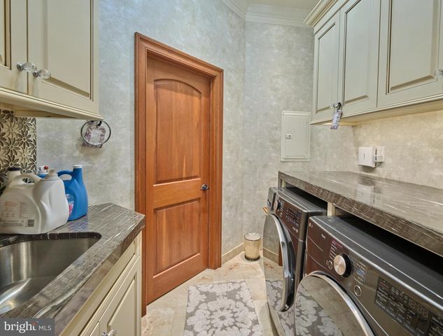 1265 GRENOBLE RD, Ivyland, PA 18974