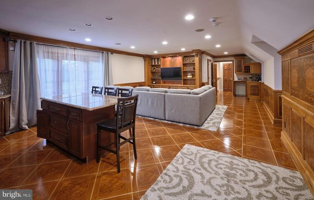 1265 GRENOBLE RD, Ivyland, PA 18974