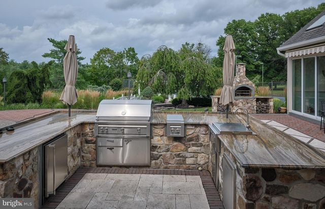 1265 GRENOBLE RD, Ivyland, PA 18974