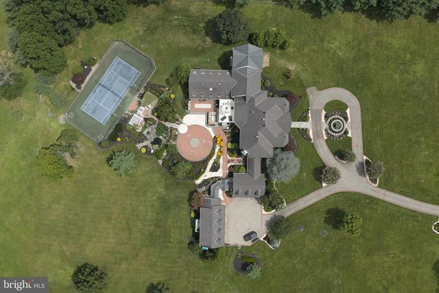 1265 GRENOBLE RD, Ivyland, PA 18974