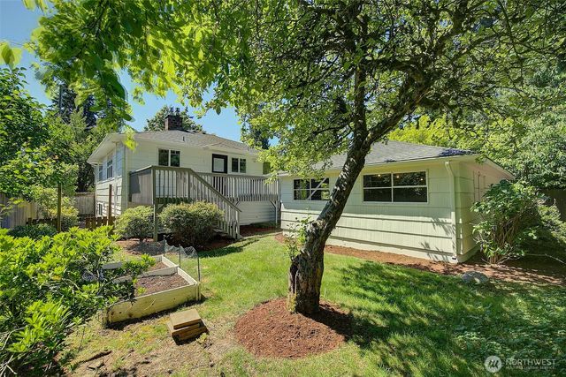 15524 Midvale Avenue N, Shoreline, WA 98133