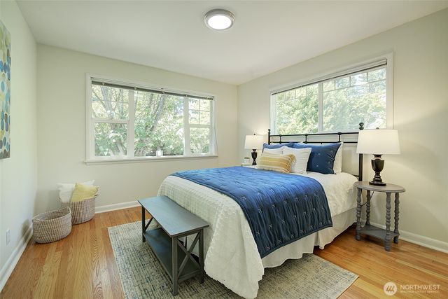 15524 Midvale Avenue N, Shoreline, WA 98133