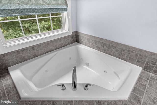 9631 NOTTOWAY LN, Spotsylvania, VA 22551