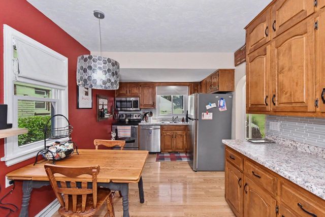 149 W Wabash AVENUE, Waukesha, WI 53186