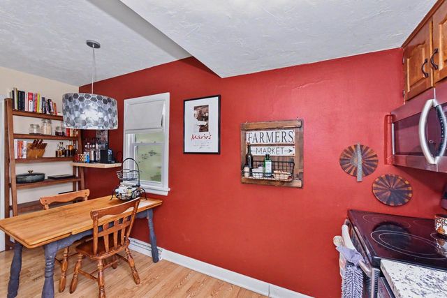 149 W Wabash AVENUE, Waukesha, WI 53186
