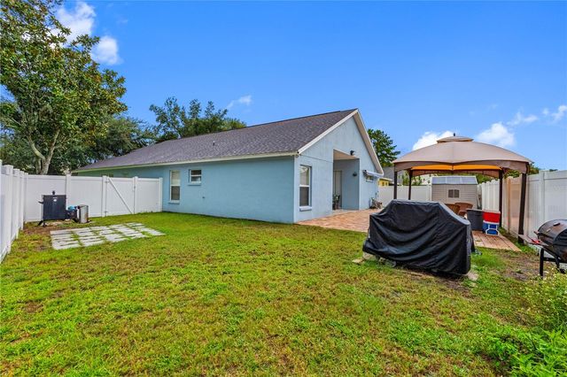 3306 PIN OAK LANE, Tampa, FL 33618