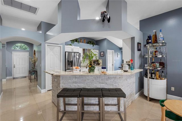 3306 PIN OAK LANE, Tampa, FL 33618